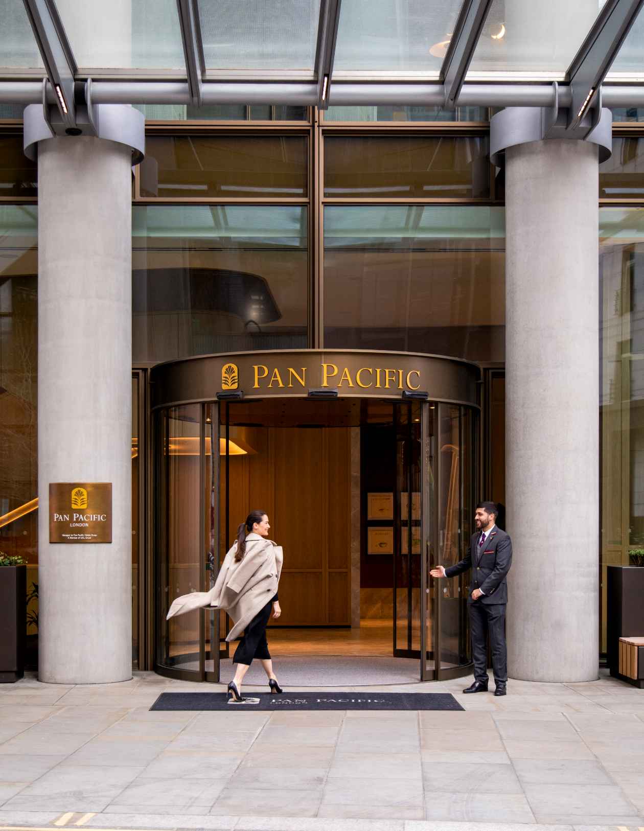 Concierge greeting at One Bishopsgate Plaza